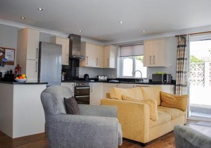 4 West Park Mews