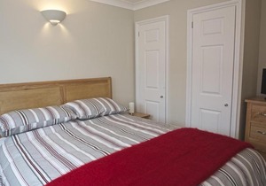 4 West Park Mews, Kingsbridge