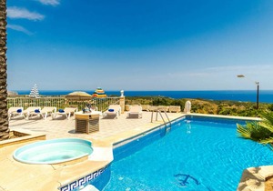 400 m² Villa ∙ 5 bedrooms ∙ 10 guests