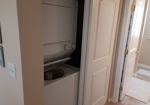 4106 Palms, 1st floor, 3-bedroom, check out the reduced fall pricing