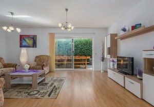 5 bedroom accommodation in Porec