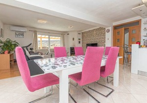 5 bedroom accommodation in Ruzic