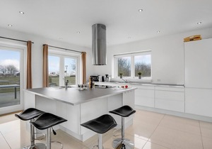5 bedroom accommodation in Torrig L