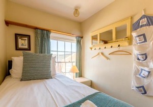 5 Coastguard Cottages