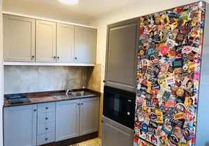 5 min walk from Yumbo! 128