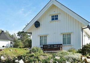 5 person holiday home in Oksvoll
