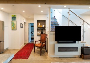 5 star location, newly remodeled coastal elegance property centrally located to downtown Dana Poin