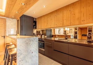 50m from ski slopes, 2nd floor, view ski slopes, fitness, swimming pool, sauna, hammam, terrace, tv