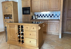 50m from ski slopes, 4th floor, view valley, fitness, swimming pool, sauna, hammam, balcony, tv