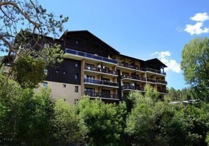 50m from ski slopes, 5th floor, balcony, tv, ski locker, 40m², Serre Chevalier