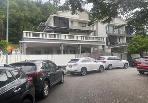 55PAX 9BR Villa with Kids swimming Pool, KTV, BBQ n Pool Tables near SPICE Arena Penang 9800 SQFT