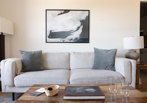 5min to Wrigley, Aragon | Quiet w/ View | Zencity