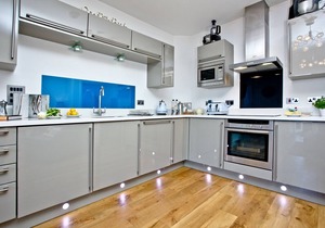 6 At The Beach - an apartment that sleeps 6 guests in 2 bedrooms