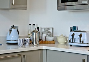 6 At The Beach - an apartment that sleeps 6 guests in 2 bedrooms
