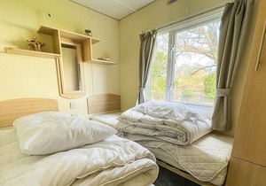 6 berth caravan for hire at Valley Farm Holiday Park in Essex ref 46359V