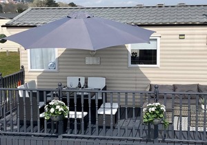 6 berth caravan with decking and WiFi at North Denes in Suffolk ref 40113ND