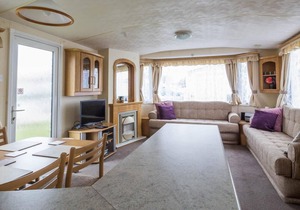 6 berth pet friendly caravan for hire near Clacton-on-Sea in Essex ref 26246E