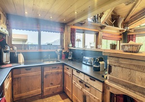 6-room chalet in Combloux with fireplace and parking