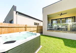 6 Summerland @ Glorious Diamond Beach with Outdoor Spa