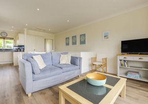 6 TARIFA, family friendly, country holiday cottage in Bigbury-On-Sea