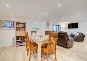 6 The Sail Loft