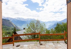 65 m² Apartment ∙ 2 bedrooms ∙ 6 guests
