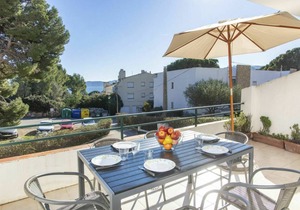 65 m² Apartment ∙ 2 bedrooms ∙ 5 guests