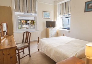 67a Fore Street, SALCOMBE