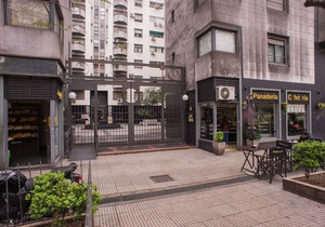 6G - Gorgeous Downtown Apt.