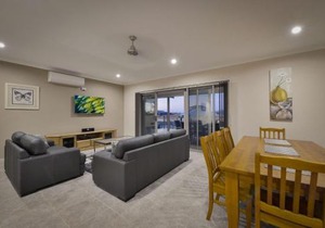 7 Kestrel Place