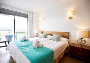 75 m² Apartment ∙ 3 bedrooms ∙ 5 guests