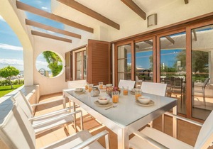 75 m² Apartment ∙ 2 bedrooms ∙ 4 guests