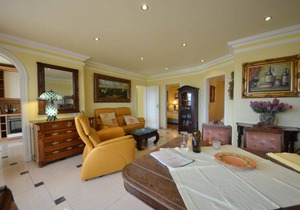 75 m² Apartment ∙ 2 bedrooms ∙ 4 guests