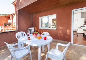 75 m² House ∙ 3 bedrooms ∙ 4 guests