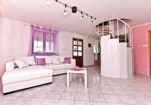 75 m² House ∙ 2 bedrooms ∙ 6 guests