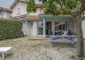 75 m² House ∙ 3 bedrooms ∙ 6 guests