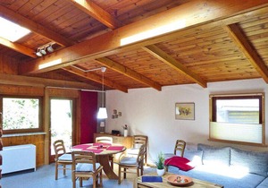 77 m² House ∙ 2 bedrooms ∙ 4 guests