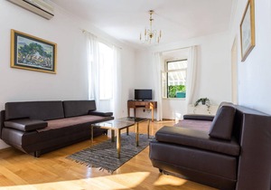 80 m² Apartment ∙ 3 bedrooms ∙ 6 guests