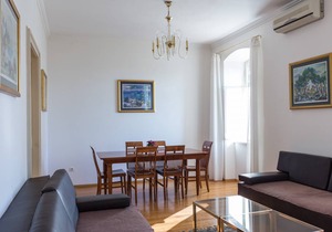 80 m² Apartment ∙ 3 bedrooms ∙ 6 guests