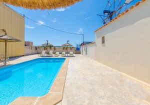85 m² House ∙ 2 bedrooms ∙ 4 guests