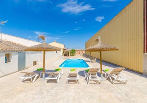85 m² House ∙ 2 bedrooms ∙ 4 guests
