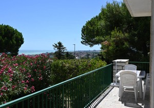 90 m² Apartment ∙ 3 bedrooms ∙ 6 guests