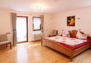 90 m² Apartment ∙ 1 bedroom ∙ 6 guests