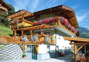 90 m² Apartment ∙ 3 bedrooms ∙ 8 guests