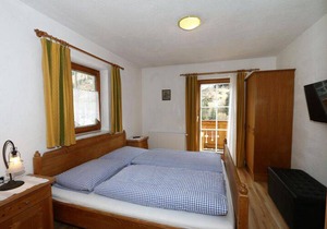 90 m² Apartment ∙ 3 bedrooms ∙ 8 guests