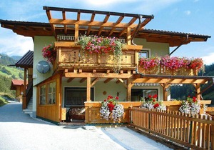 90 m² Apartment ∙ 3 bedrooms ∙ 8 guests