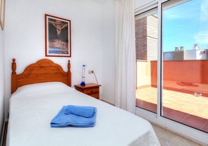90 m² Apartment ∙ 3 bedrooms ∙ 6 guests