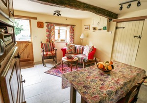 90 m² Cottage ∙ 1 bedroom ∙ 2 guests