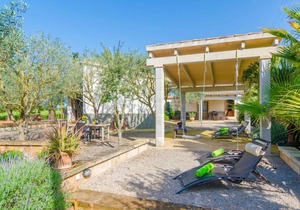 90 m² House ∙ 2 bedrooms ∙ 4 guests