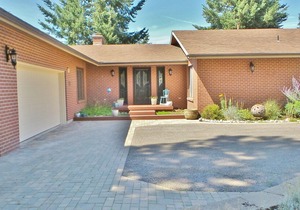 $90 per night, 6 month minimum, Large Home in Hayden View Estates